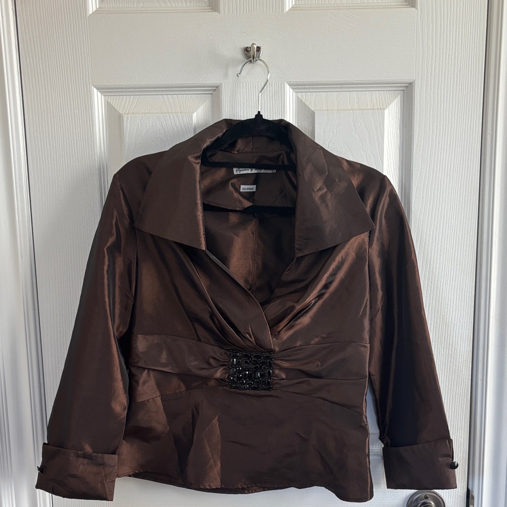 Signature by Larry Levine Chocolate Brown Blouse